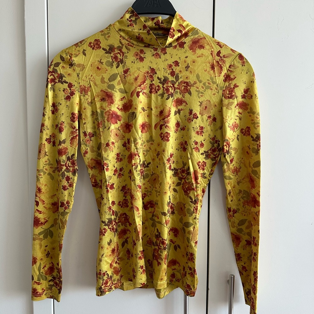 Zara Mustard Floral Print Blouse